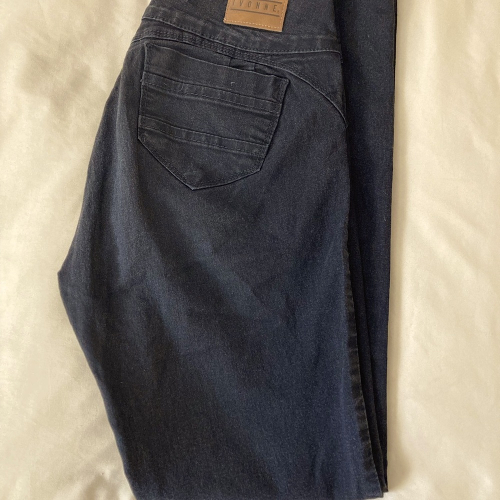 Booty lift jeans